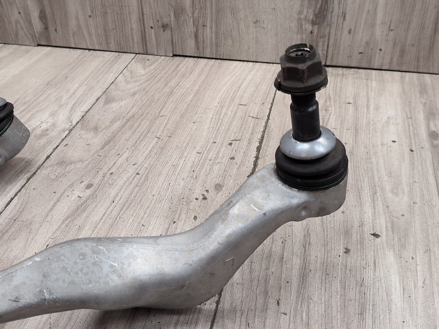 2011 BMW 328i E90 Front Left Driver Control Arms SET 6765235