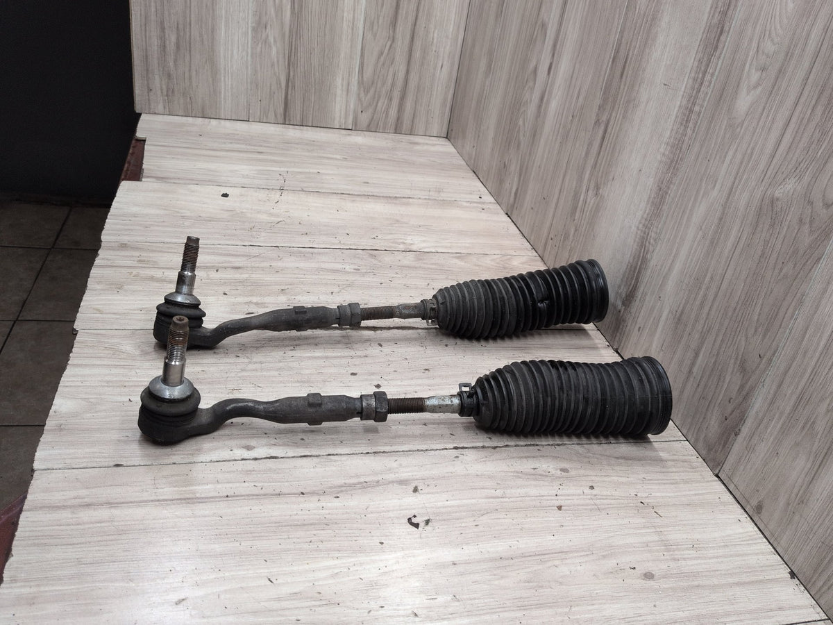 2011-2016 BMW M5 F10 Left Right Tie Rod W/ Boot SET 6784716 OEM