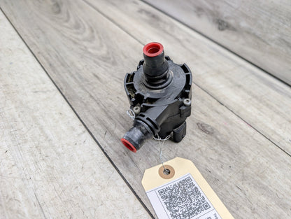 16-19 OEM BMW G11 G12 G30 M550 750 M760 Auxiliary Electric Coolant Water Pump