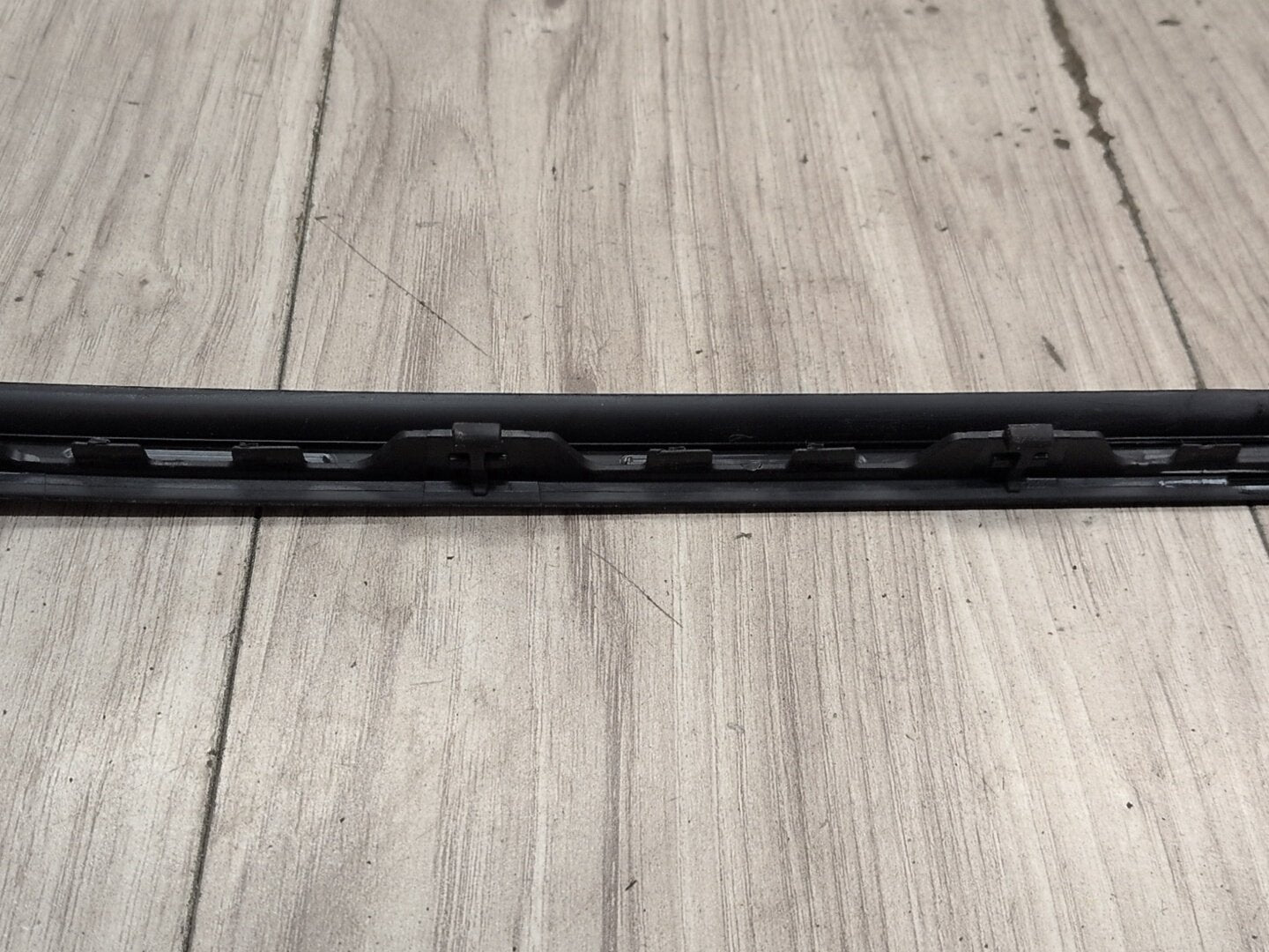 2014-2018 BMW X5 F85 Front Left Right Side Windshield Drip Trim Molding SET 7462205