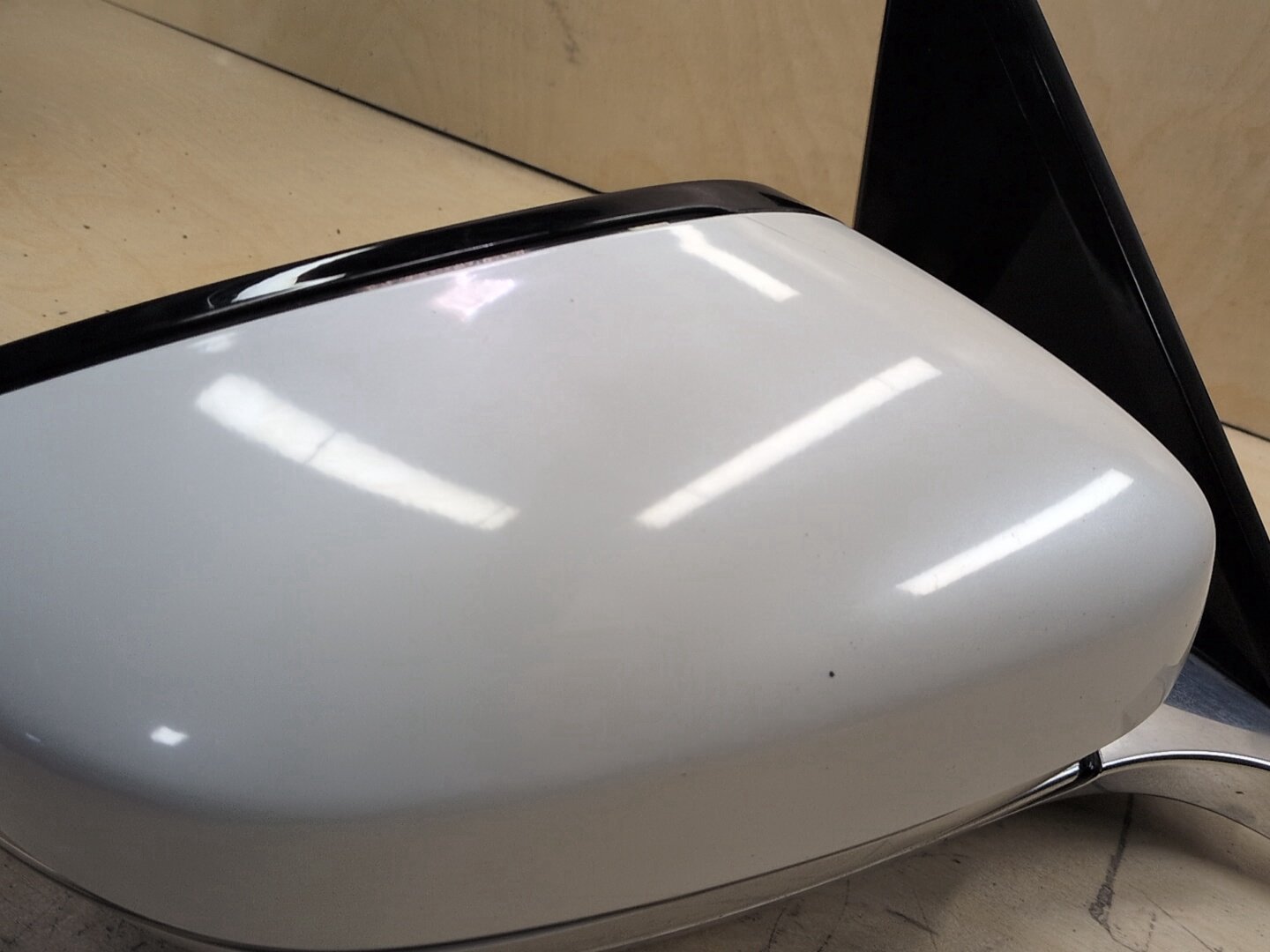 16-22 OEM BMW G12 740 Front Right Passenger Side Mirror Heated w/ Camera White A96