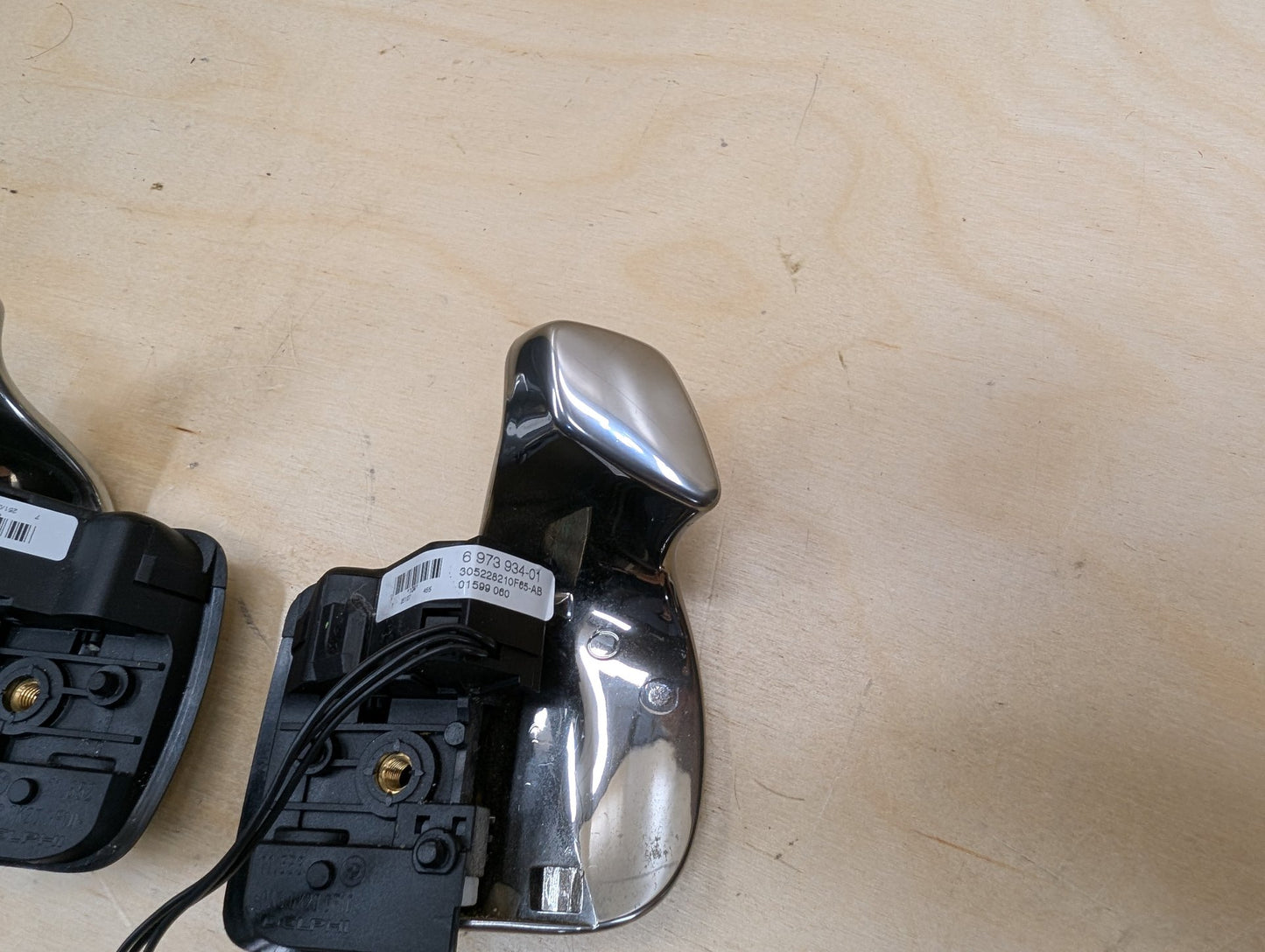 2007-2013 BMW 335i E93 Left Right Steering Wheel Paddle Shifter SET 6973933