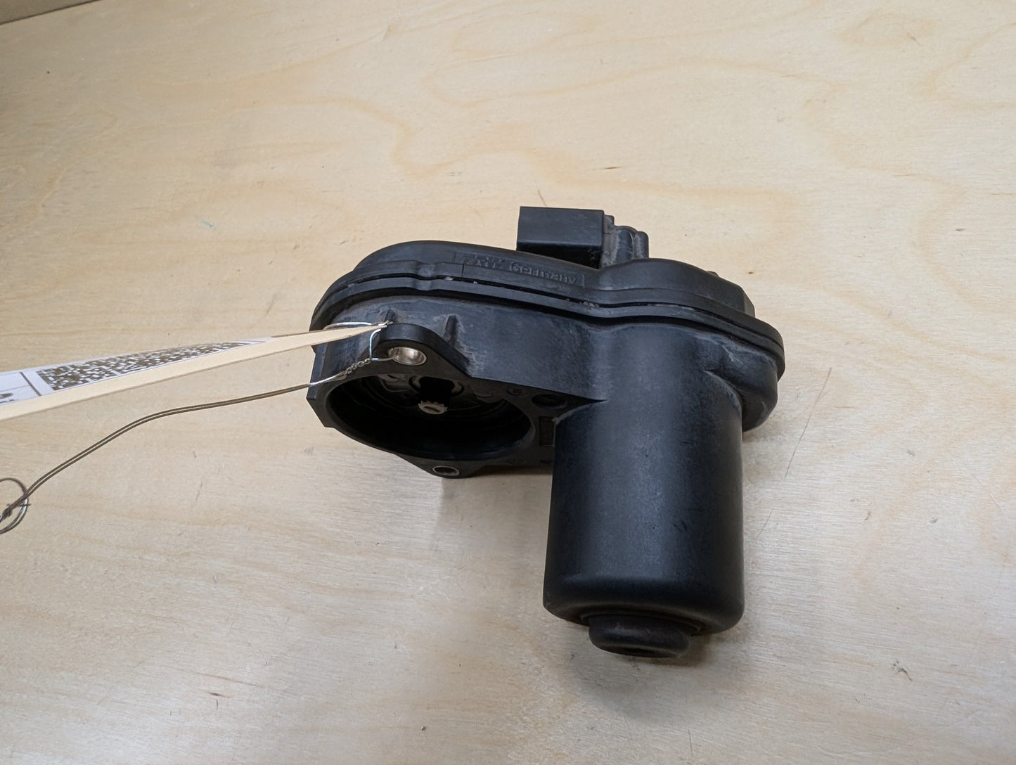 2018-2024 BMW X3 G01 Emergency Brake Actuator 32358535B