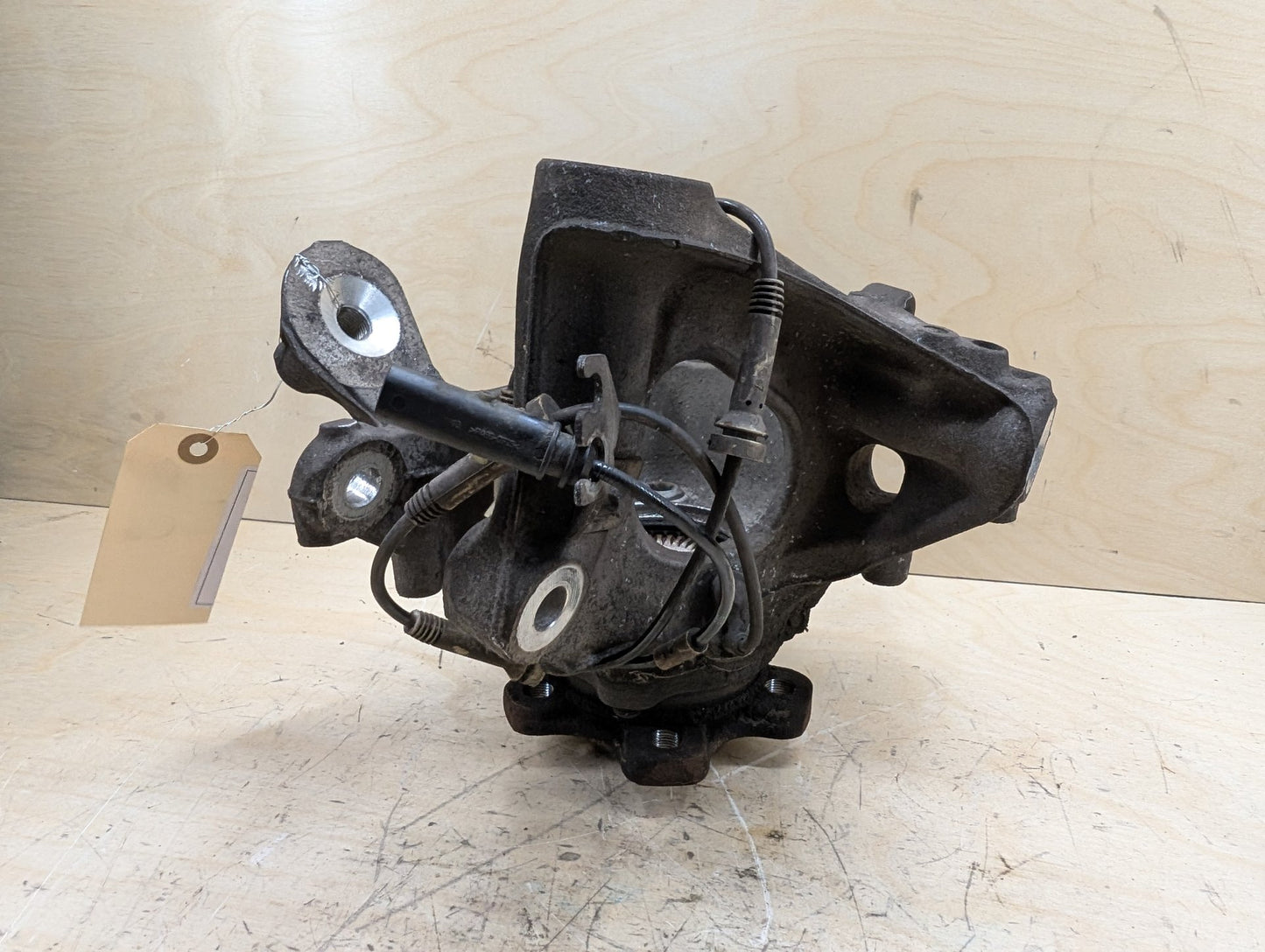 2016-2022 BMW 750i G12 Rear Left Driver Spindle Knuckle w/ Bearing 6865661