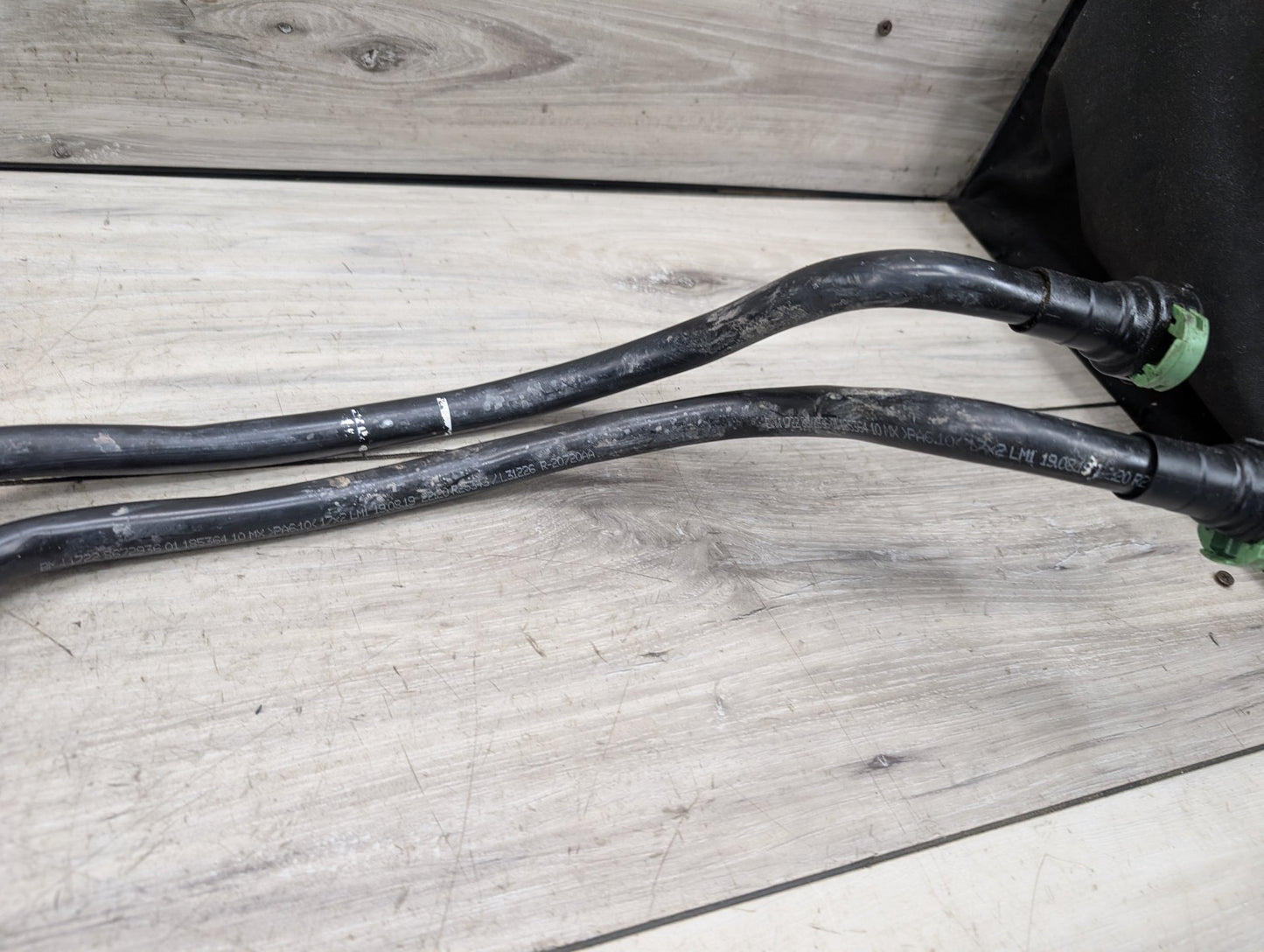 2018 - 2024 BMW X3 G01 Transmission Oil Cooler Hose Pipe Lines 8672935 B46B20O1