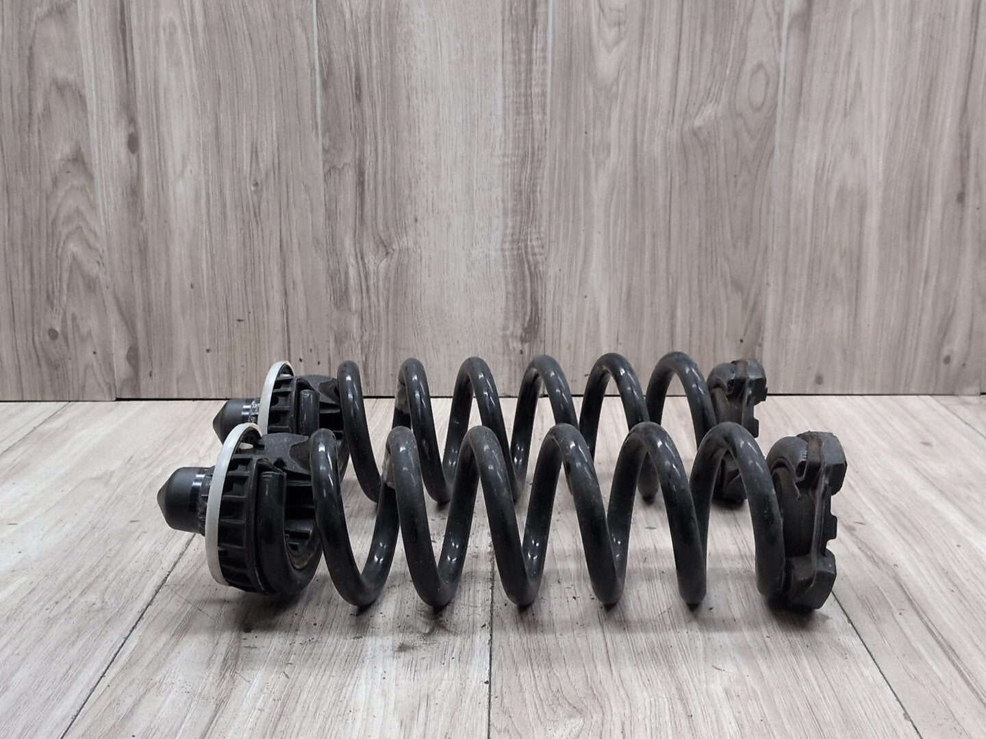 2019-2026 BMW M340i G20 Rear Left Right Strut Shock Coil Springs SET 6875395
