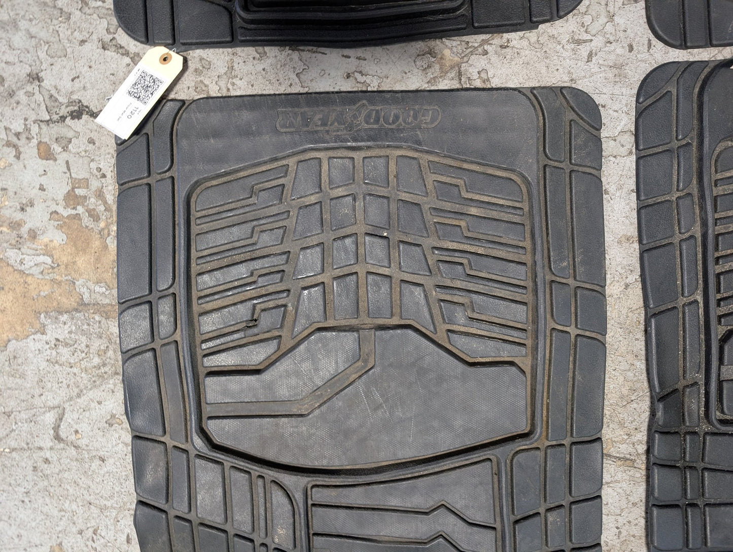 2009 - 2017 Audi Q5 8R Front Rear Left Right All Weather Mat Carpet Floor Mats SET  EA888