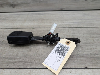 OEM BMW F90 G11 G12 G30 530 540 M550 750 M5 Front Left or Right Seatbelt Buckle