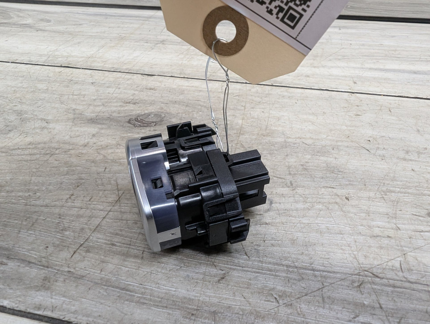 16-22 OEM BMW G11 G12 740 750 Engine Ignition Start Stop Button Switch Button