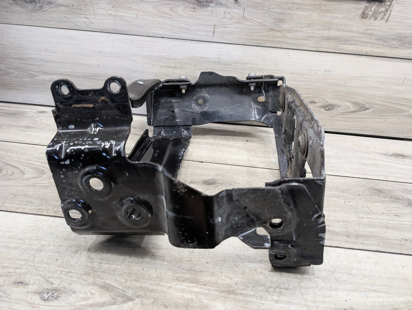 OEM BMW F90 F93 G12 G16 G30 M5 M8 Front Right Passenger Radiator Support Bracket