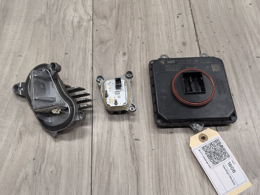 2014 - 2020 BMW 440i F36 Front Right Passenger Headlight Ballast Modules SET 8494843 B58B30M0