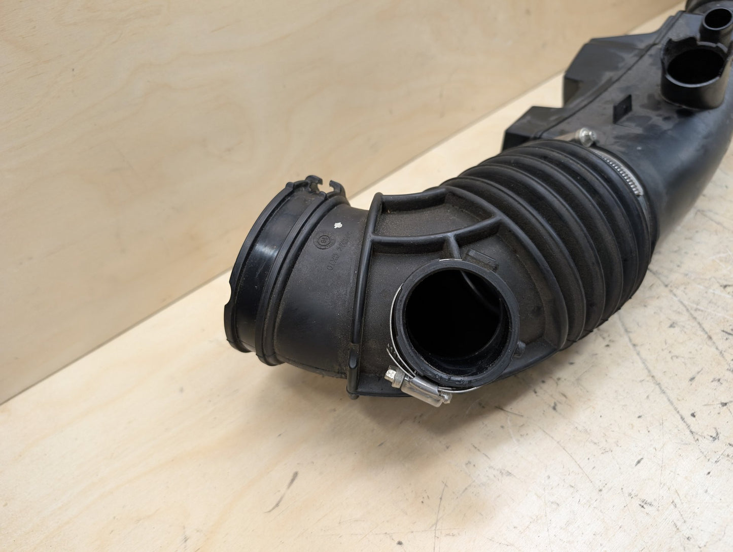 2018-2024 BMW G01 X3 B46B20O0 Engine Motor Turbo Charger Tube Pipe 8663614
