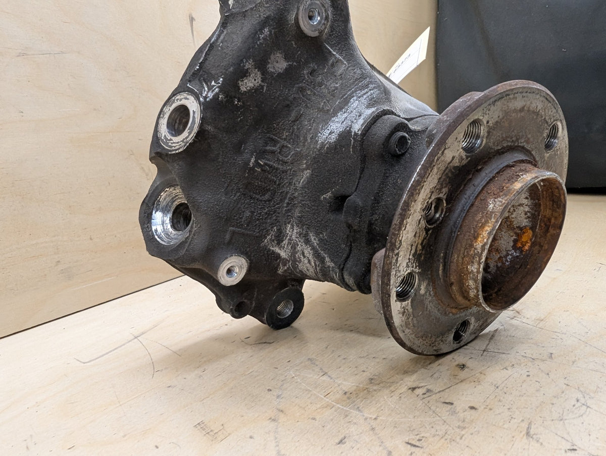 2012-2018 BMW 320i F30 Front Left Driver Spindle Knuckle w/ Bearing 6792287