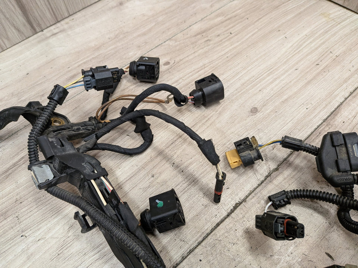 OEM BMW G05 G07 G12 G30 Engine N63R N63M Cable Injector Valve Wiring Harness 5-8