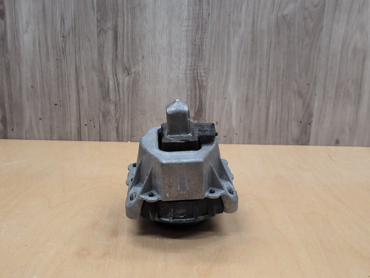 2022-2026 BMW G26 430i B46B20O1 Left Driver Engine Bracket Support Mount 7581617