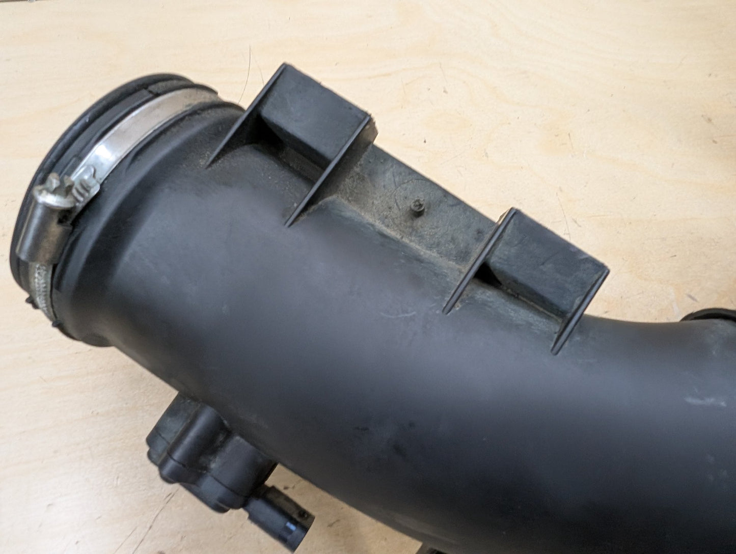 2015-2019 BMW F16 X6 N55B30M0 Engine Motor Turbo Charger Tube Pipe 7605585