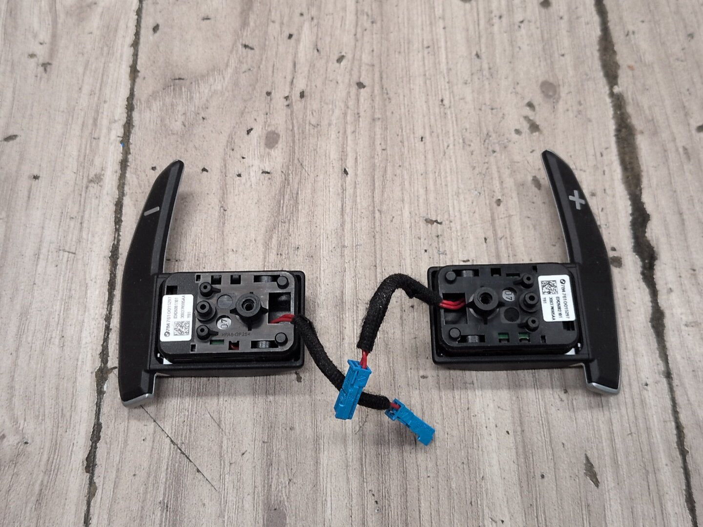 OEM BMW F80 F82 F83 F85 M3 M4 Steering Wheel Left Right Paddle Shifter Up Down