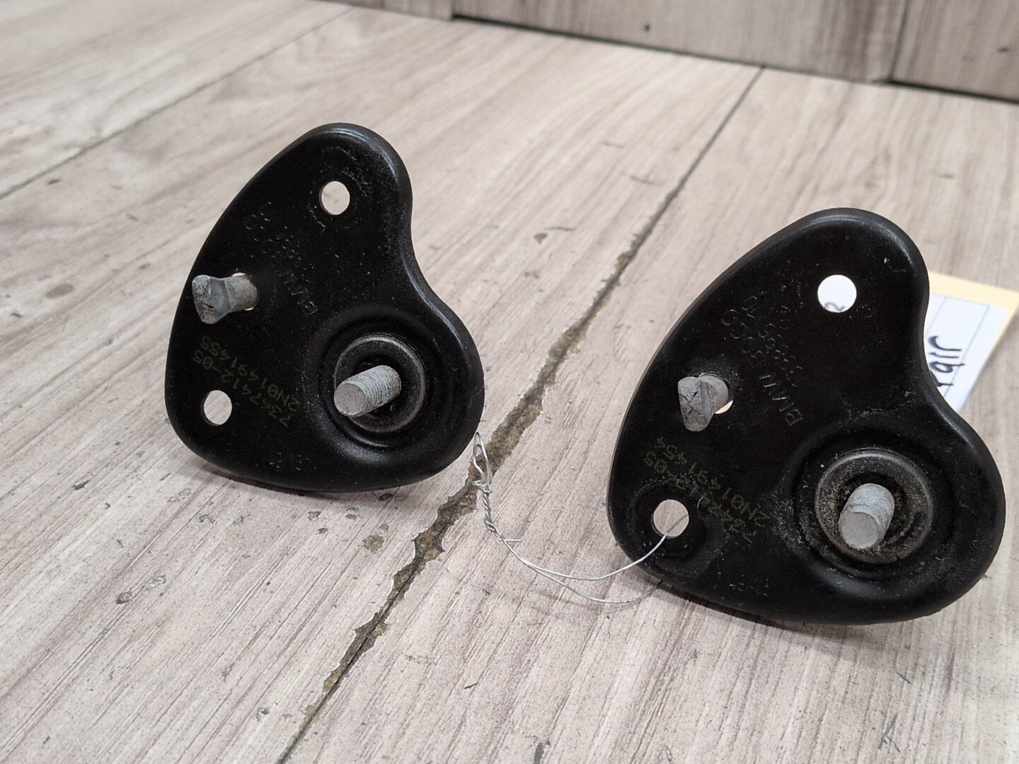 OEM BMW F90 F97 G01 G05 G06 G07 G12* G30 X3 X5 Hood Safety Latch Hook Pair SET