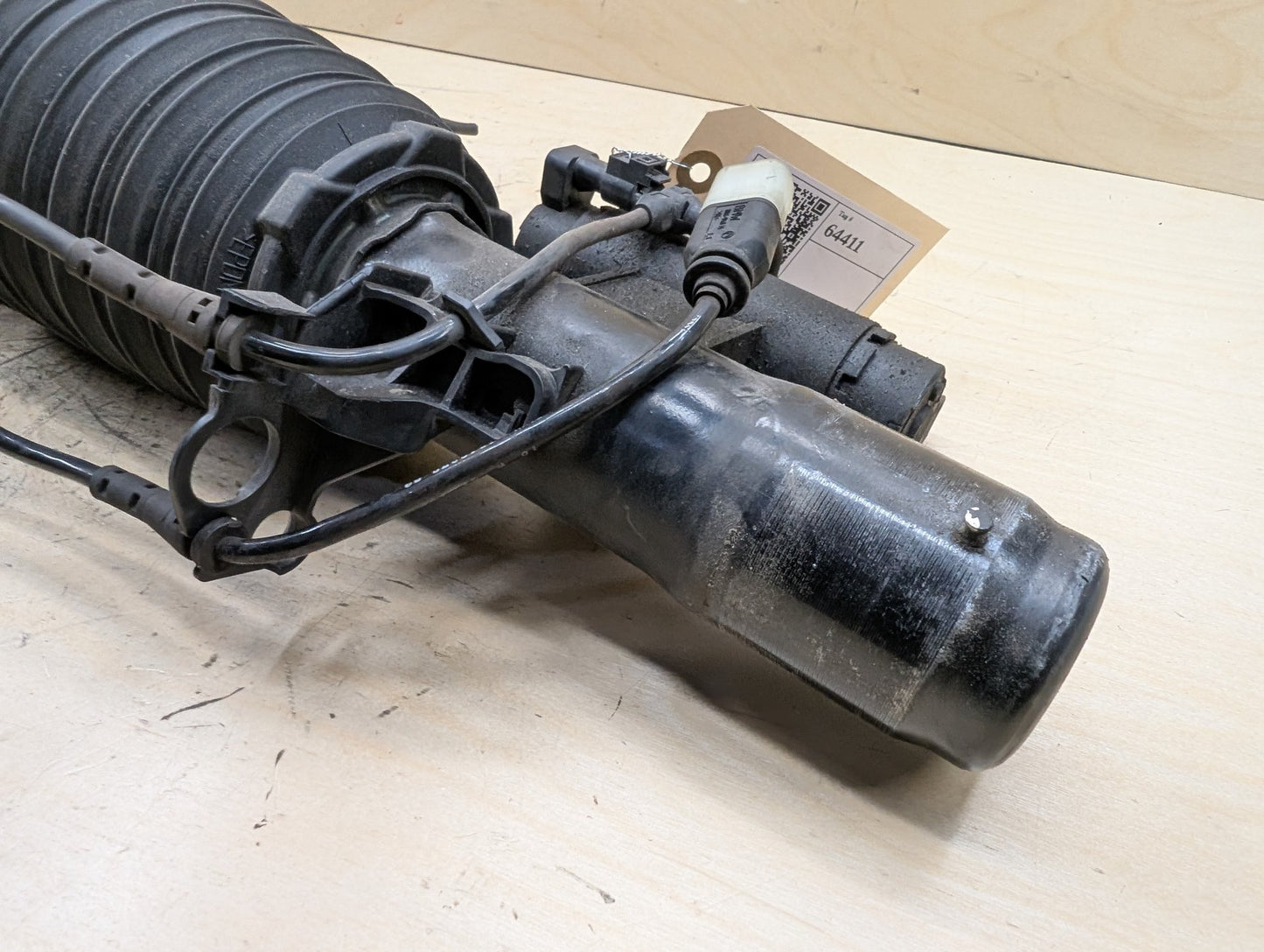 16-21 OEM BMW G12 750 AWD Front Left Driver Air Suspension Strut Shock