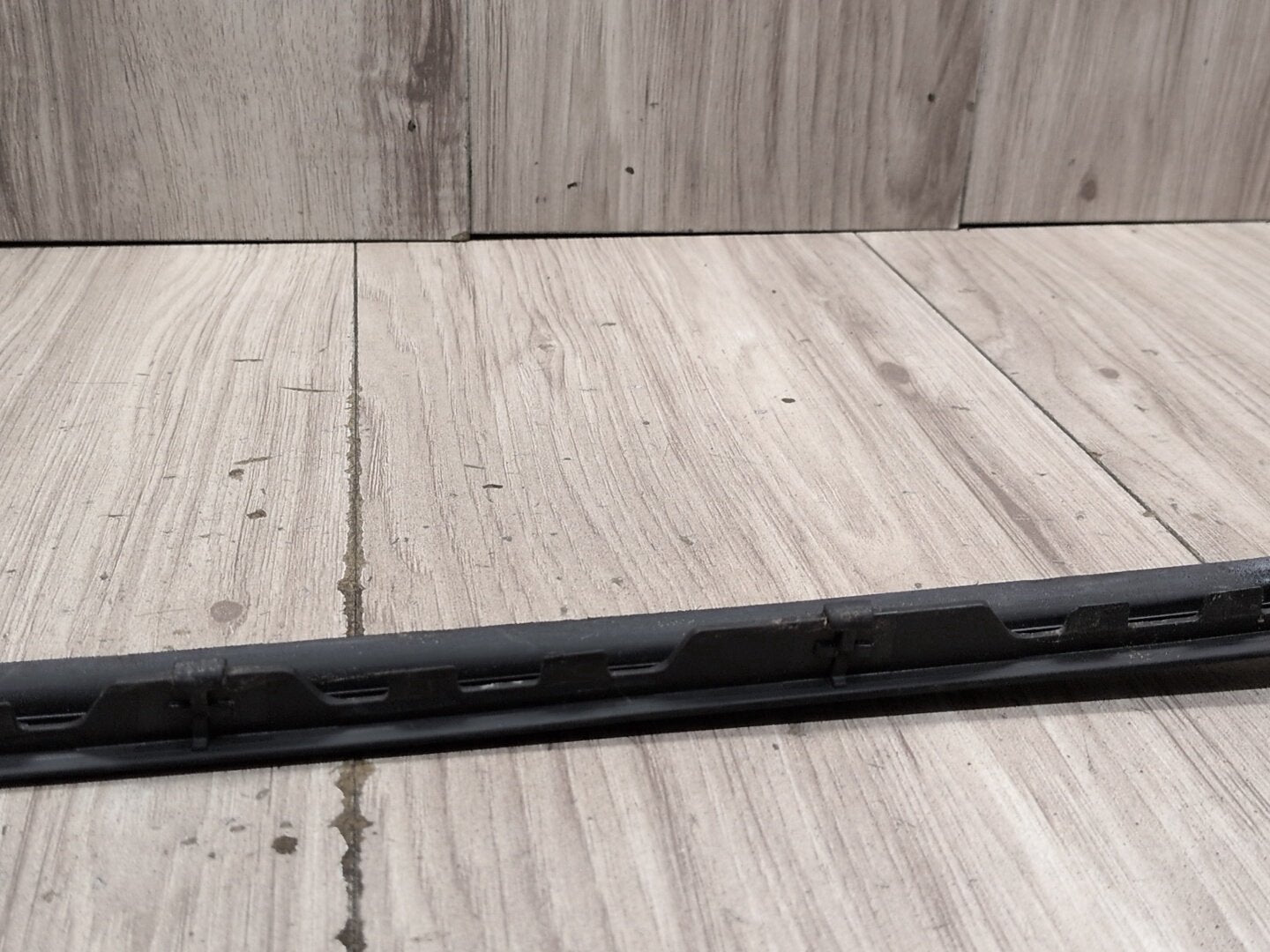 2015 - 2019 BMW X6 F86 Front Left Right Side Windshield Drip Trim Molding SET 7462217 S63B44T2