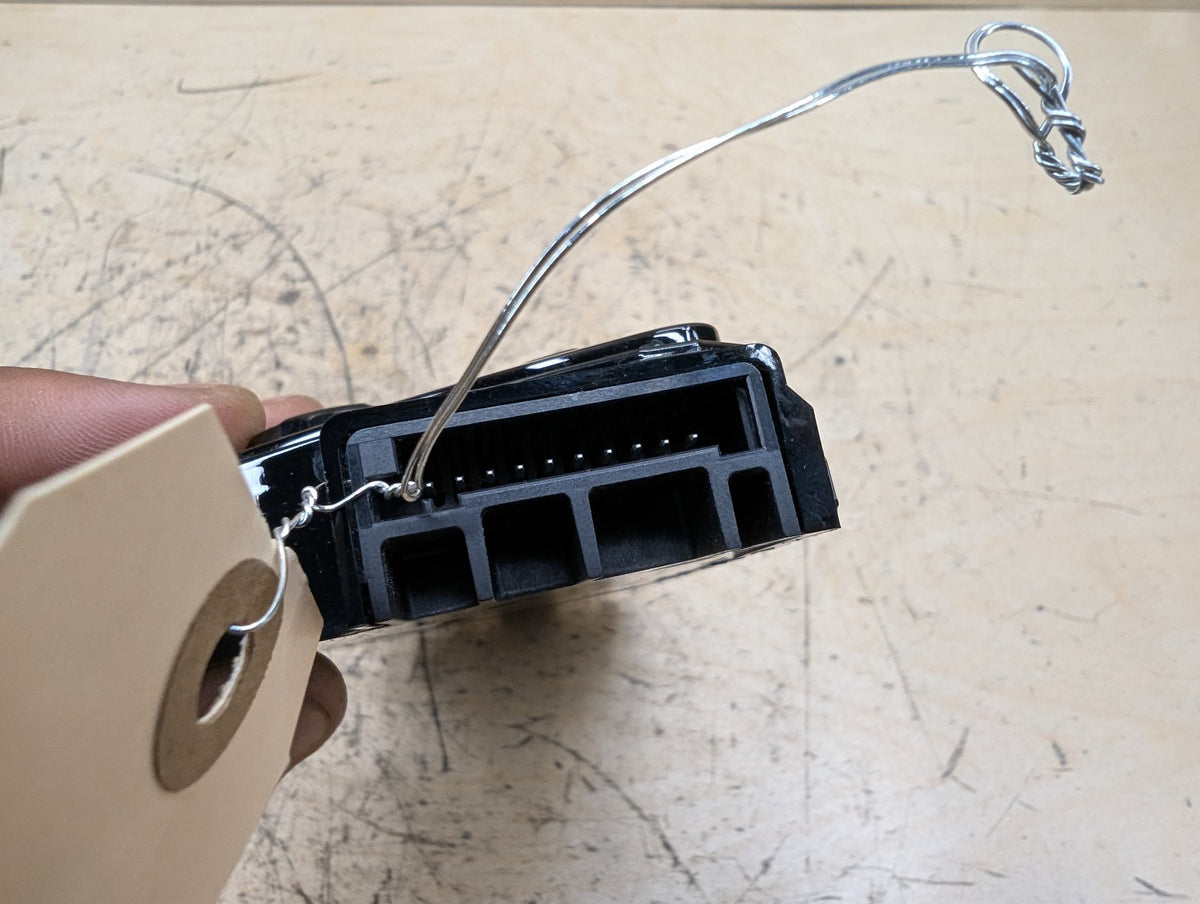 OEM BMW F90 G12 G30 530 540 M550 M5 Front Left Driver Seat Adjust Control Switch
