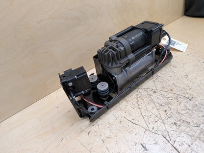2010-2017 BMW 535i GT xDrive F07 Air Suspension Compressor Pump 6875176 OEM