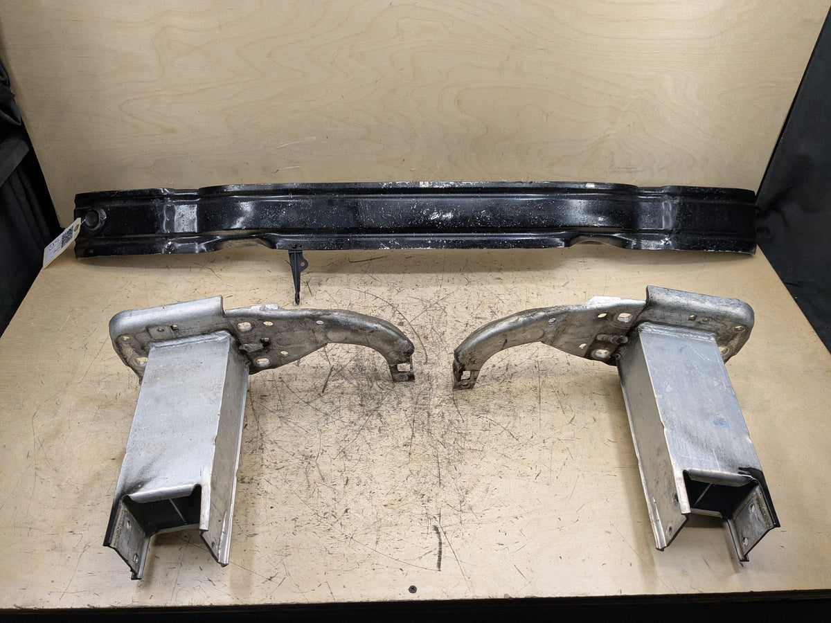 2012-2018 Audi A6 C7 Front Bumper Reinforcement Rebar Bar 4G0807113A OEM