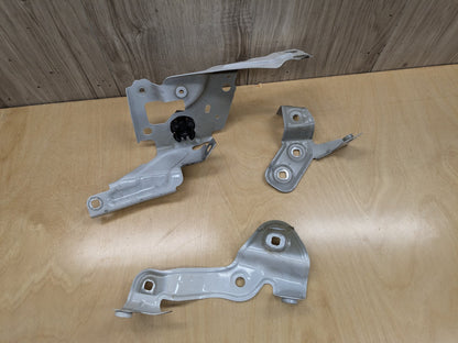 2022-2026 BMW 430i G26 Front Right Passenger Fender Brackets SET 7486804 OEM