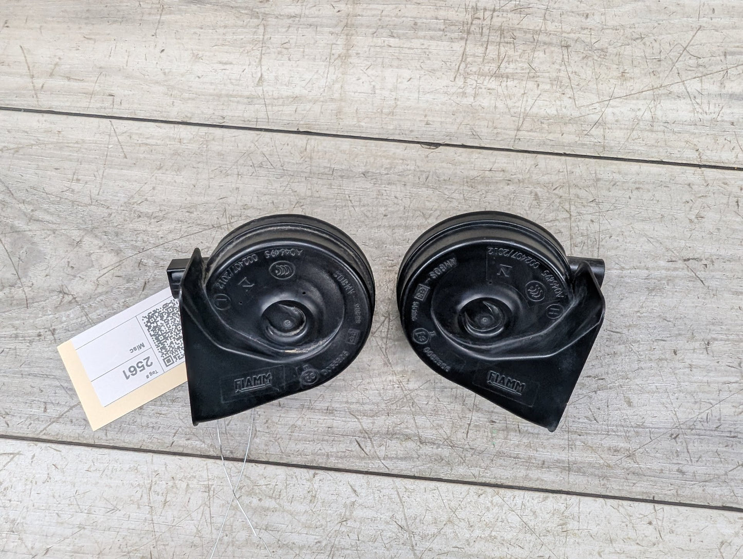 2014 - 2018 BMW X5 F15 Alarm Horns SET 7353193 N63B