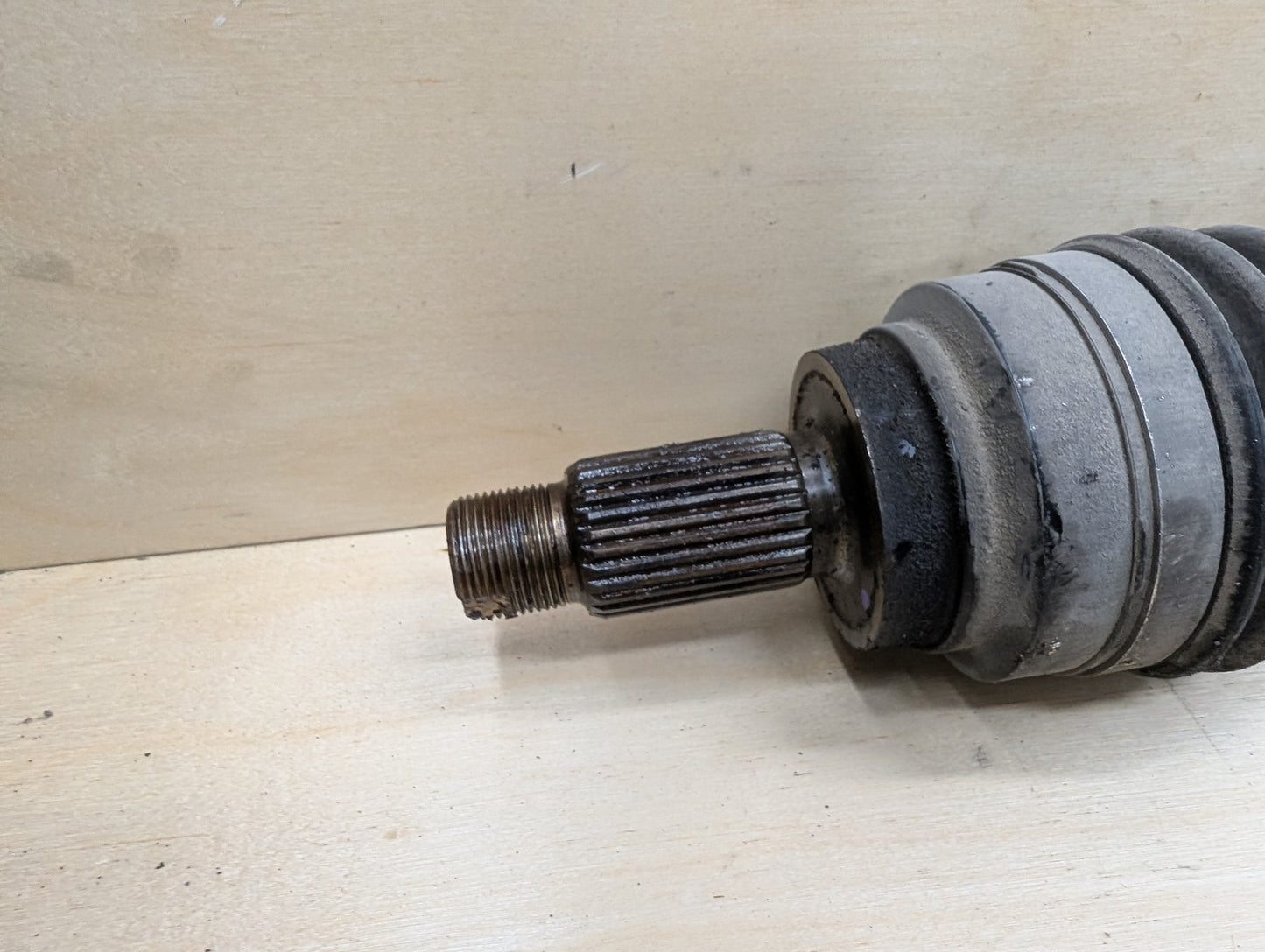 2012-2018 BMW 320i F30 Rear Left Driver Half Shaft Output CV Axle 7609351