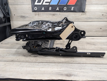 OEM BMW F97 G01 G02 G20 Electrical Front Right Passenger Lower Seat Frame w/ Motors 7414610