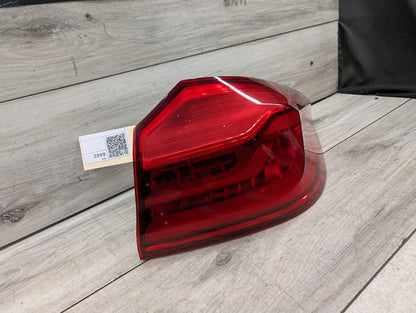 17-20 OEM BMW F90 G30 530 540 M550 M5 Rear Passenger Side Outer Tail Light
