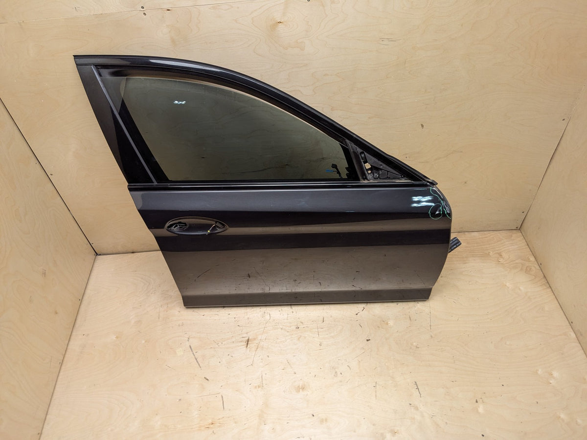 OEM BMW F90 G30 530 540 M550 M5 Front Right Passenger Door Shell Panel Grey A90
