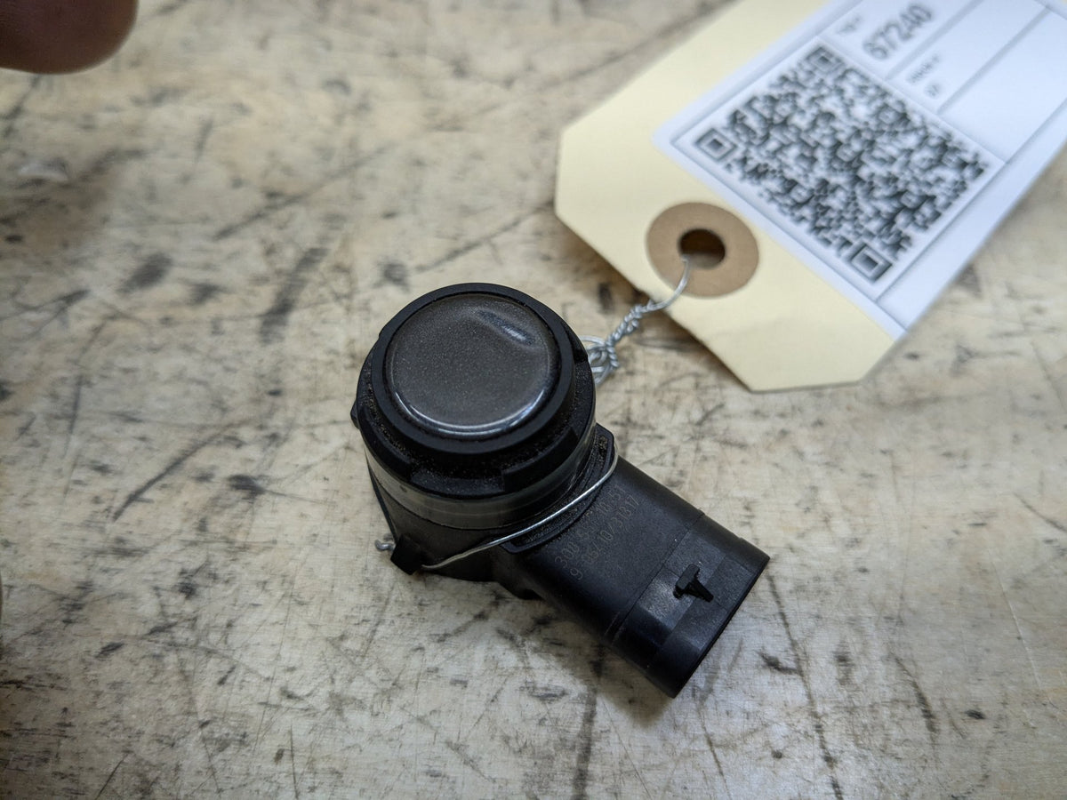 2018-2023 BMW M550i G30 Bumper PDC Parking Distance Sensor 9283200 OEM