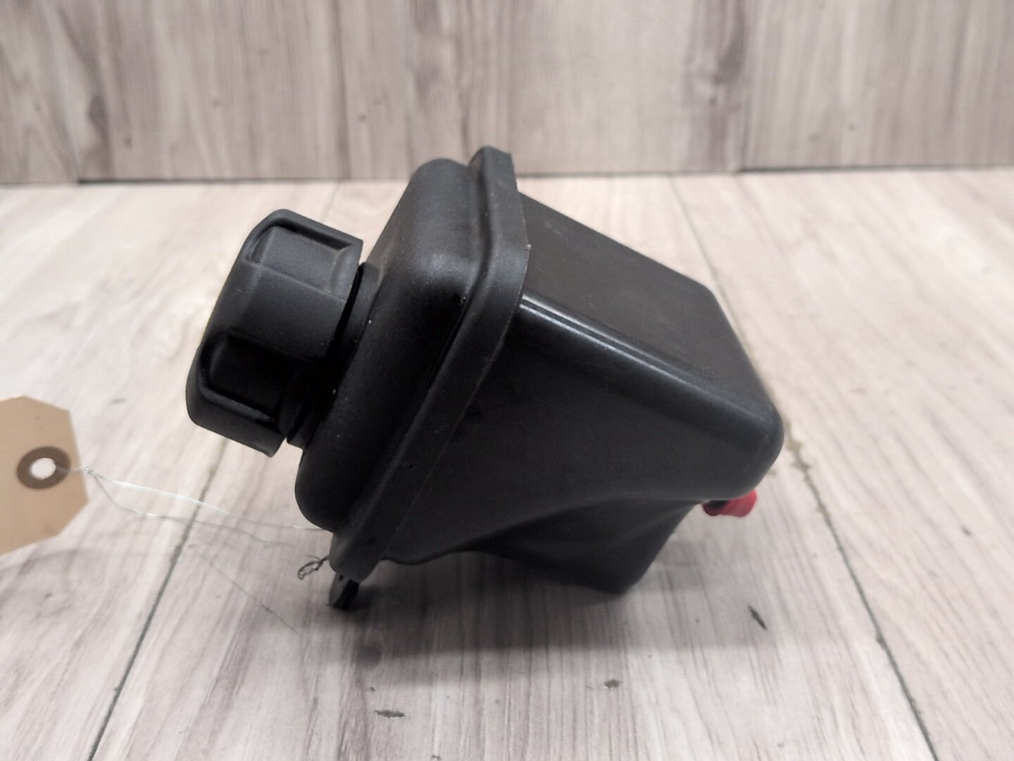 2015 - 2019 BMW X6 F86 Coolant Expansion Tank Reservoir 7841266 S63B44T2