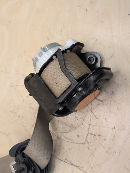 2011-2016 BMW X3 F25 Front Right Passenger Seatbelt Seat Belt Retractor 7367254