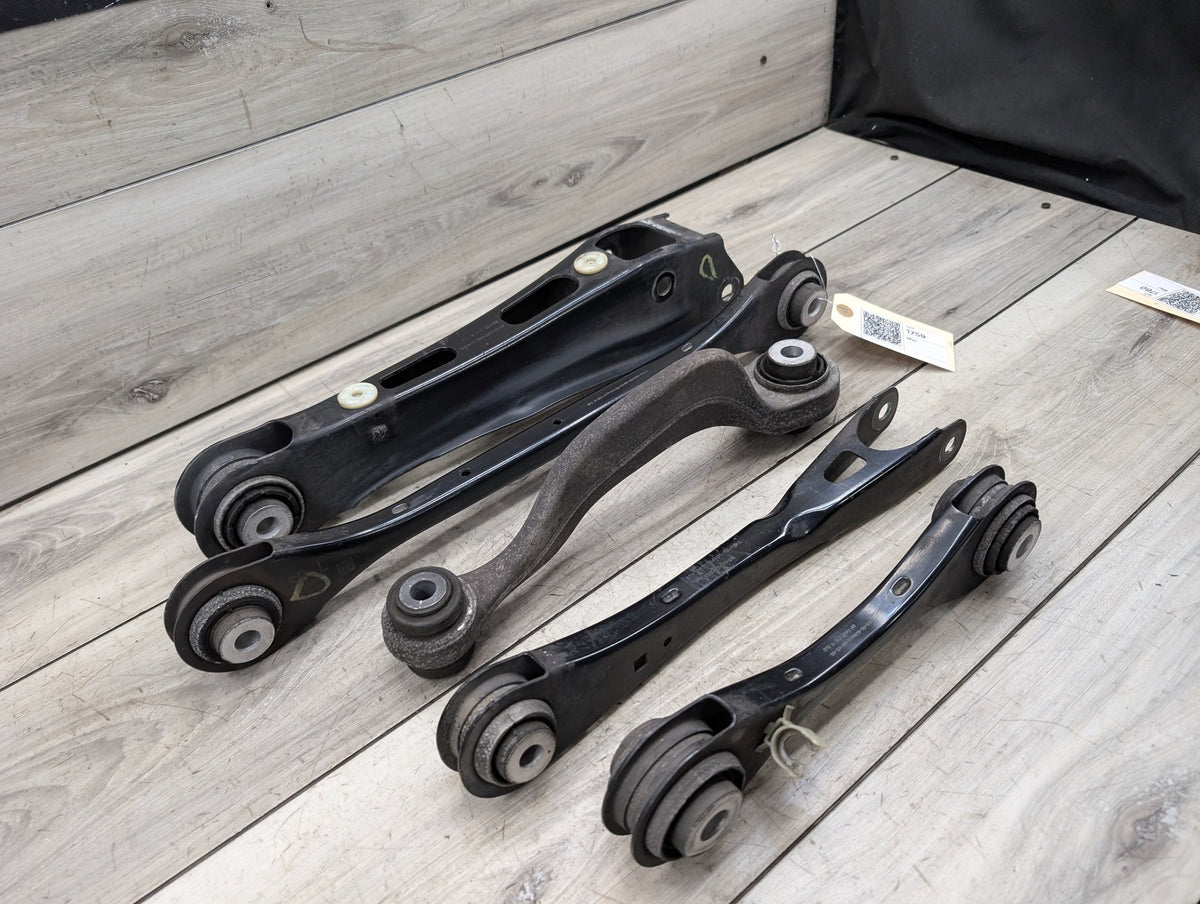 2018-2019 BMW X3 G01 Rear Left Driver Control Arms SET 6871021