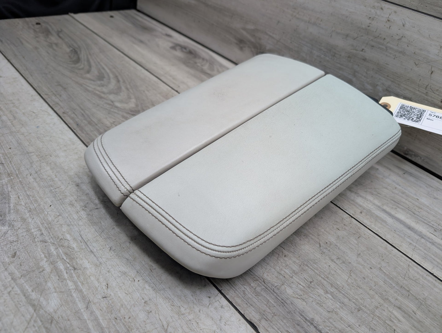 16-22 OEM BMW G12 740 750 M760 Center Arm Rest Armrest Tray Console Beige
