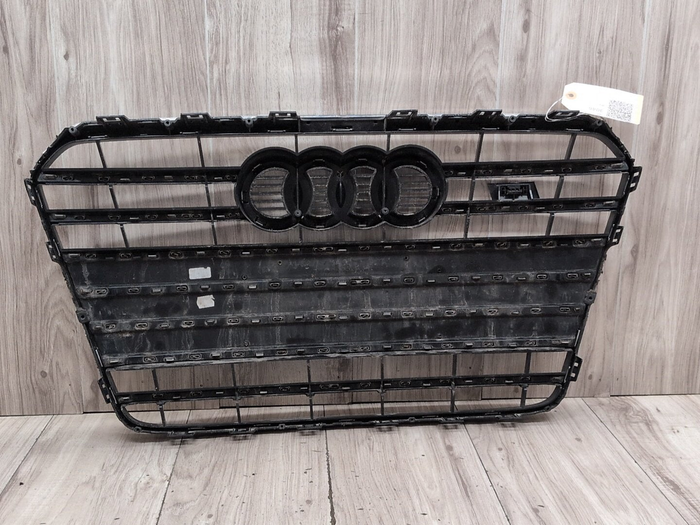 2013 - 2017 Audi S5 8T Front Middle Center Bumper Cover Grille 8T0853651P CTUB
