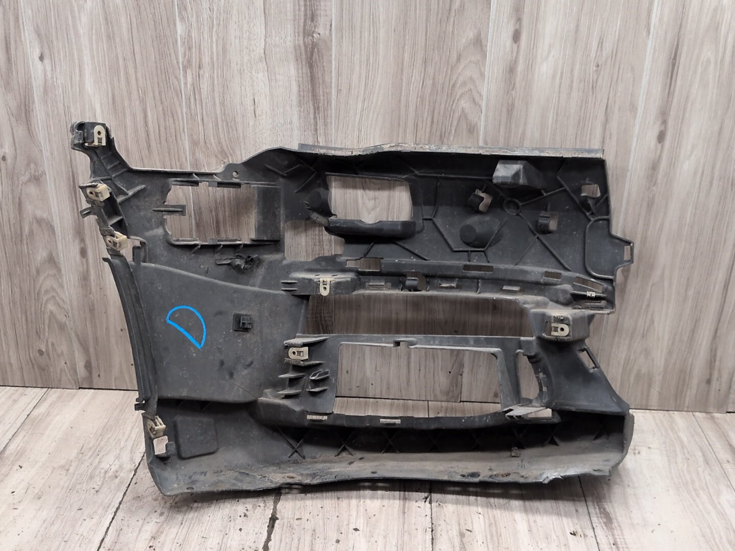 2016-2022 BMW 750i G12 Rear Left Driver Bumper Support Bracket 8061129 OEM