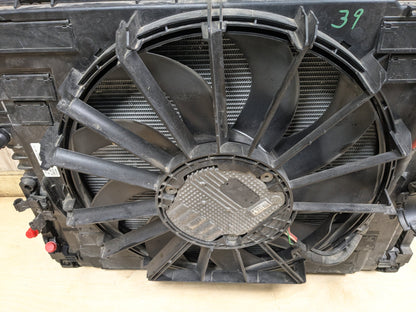 OEM BMW G12 M760 G16 M850 G30 M550 Radiator Condenser Cooling Fan Shroud 1000W