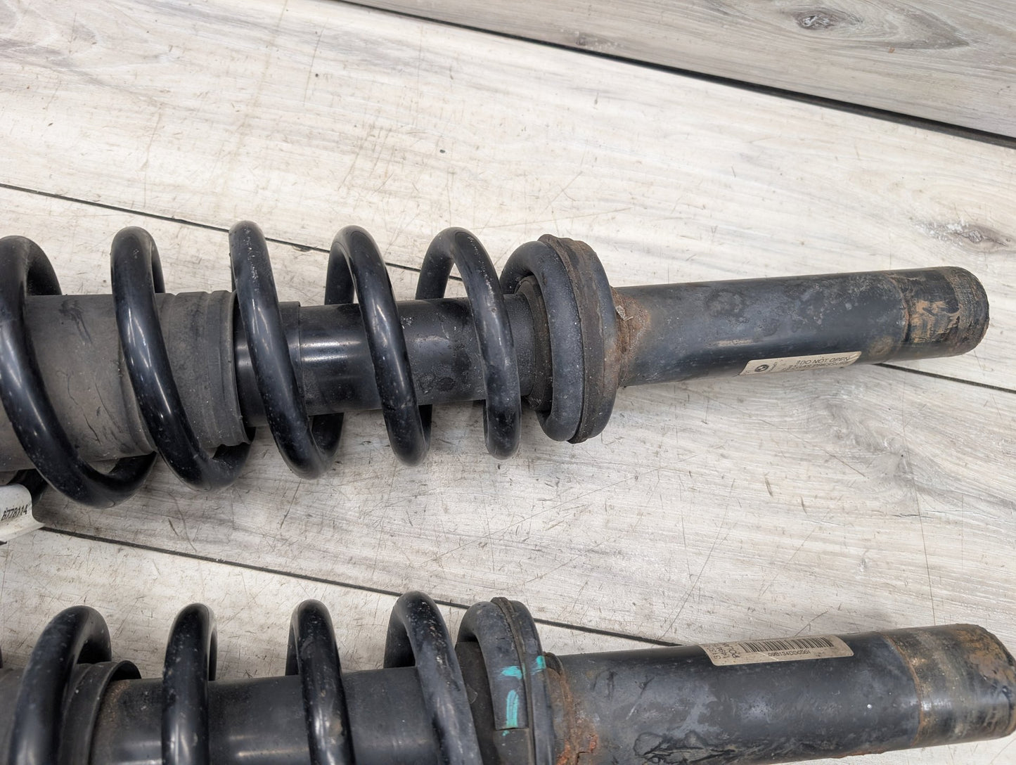2007 - 2013 BMW X5 E70 Front Left Right Spring Strut Shock Absorbers SET 6781918 N62B48B