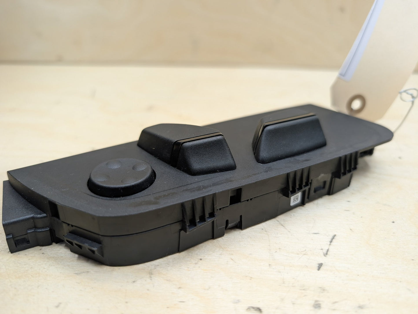 2015-2019 BMW X6 F16 Front Right Passenger Seat Control Switch 9347418