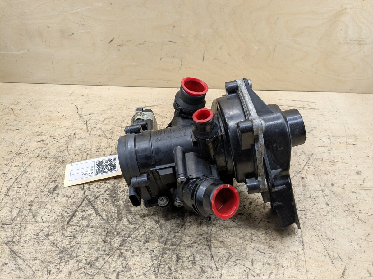 2012-2018 Audi C7 A6 CYNB Engine Motor Cooling Auxiliary Water Pump 06L121111M