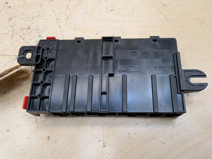 OEM BMW F22 F30 F32 F36 F80 F82 Positive Battery Distributor B+ Power Fuse Box