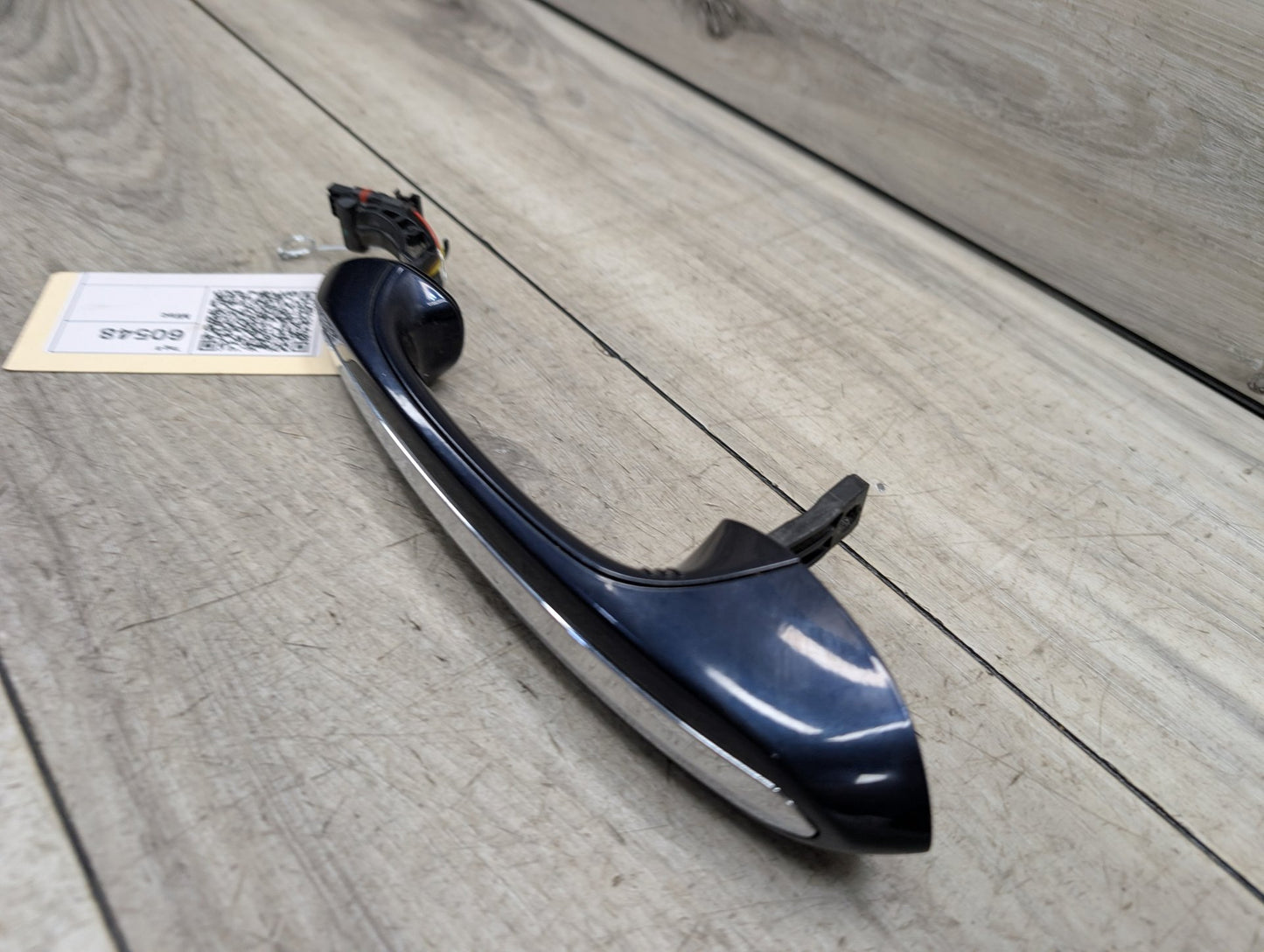 17-22 OEM BMW G30 F90 M5 COMFORT ACCESS Rear Left Door Handle Blue A89