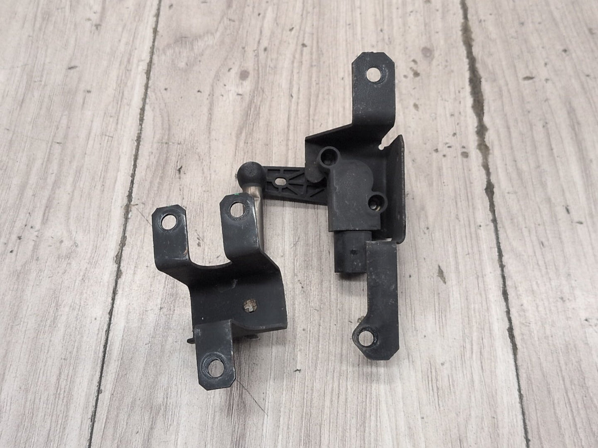 2015-2018 Audi Q3 8U Suspension Height Level Sensor 1T0907503B OEM