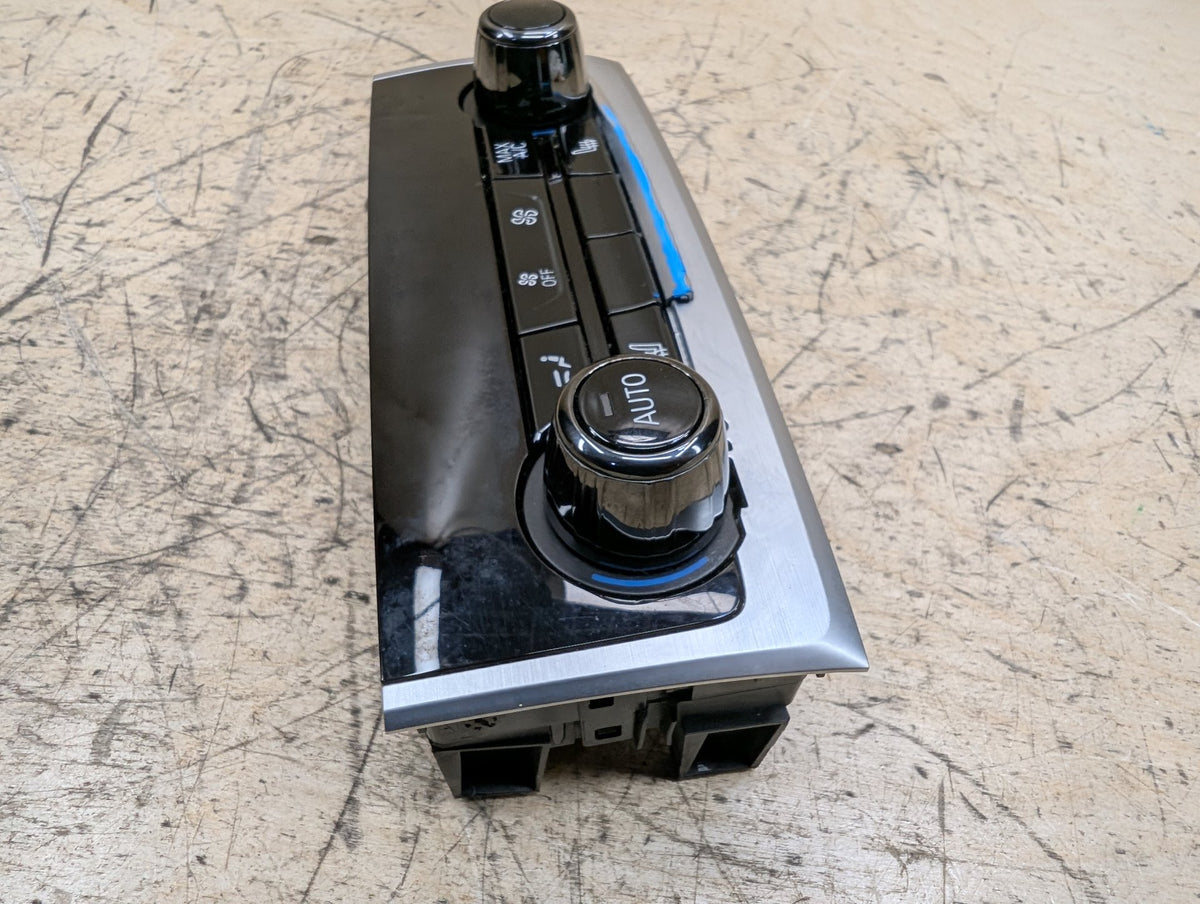 16-22 OEM BMW G11 G12 740 750 M760 AC Rear Heater Climate Control Switch Panel