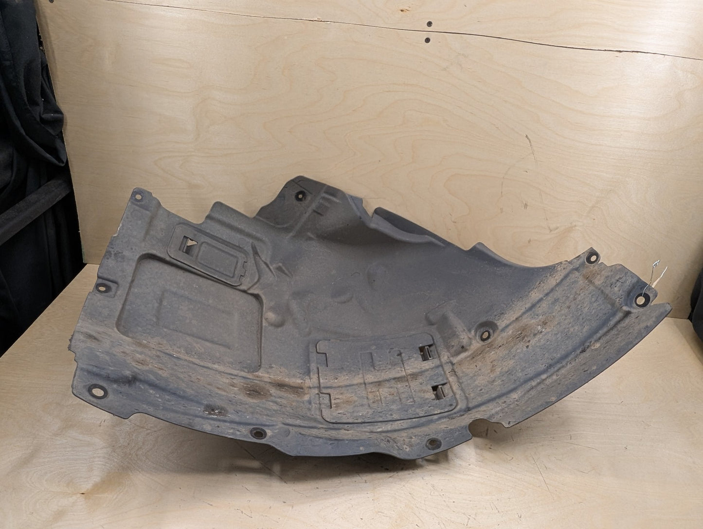 OEM BMW F30 328 330 335 34 Front Right Passenger Fender Liner Wheel Splash Guard