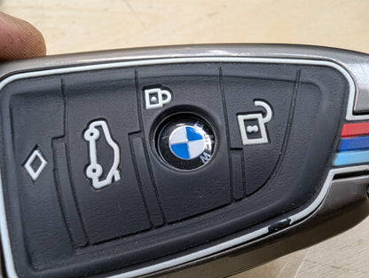 2018-2024 BMW X3 G01 Bdc Body Domain Fem Control Module w/ Key 8715809